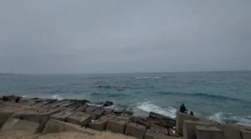 الأرصاد تحذر من اضطراب الملاحة البحرية وارتفاع الأمواج إلى 4 أمتار في مناطق